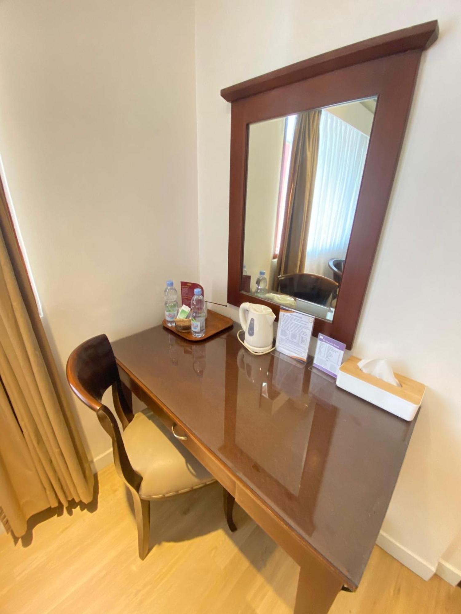 Cipta Hotel Wahid Hasyim Giacarta Esterno foto